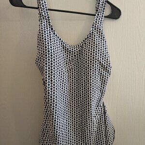 Shore Shapes Swimwear One Piece Size 16 Womens Black and White Geometric Pattern